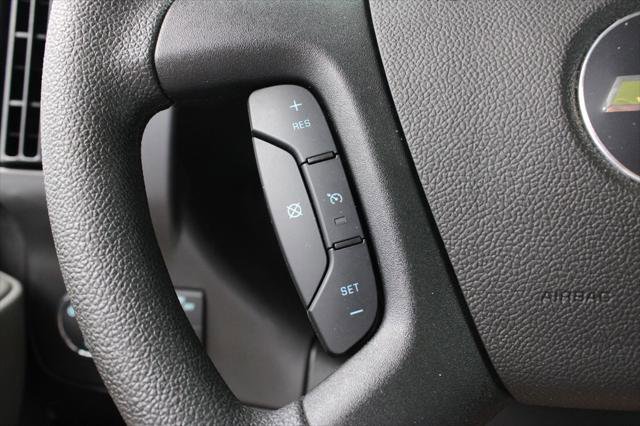 Used 2025 Chevrolet Express 3500 LT w/ LT Preferred Equipment Group RWD image 24