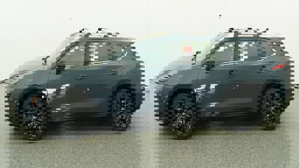 New 2026 Toyota Crown Signia image 3