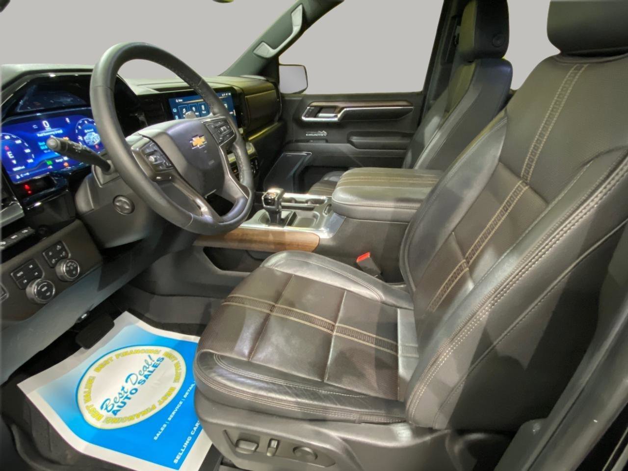 Used 2023 Chevrolet Silverado 1500 High Country w/ High Country Premium Package image 11