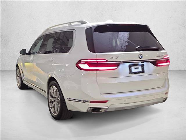 Used 2024 BMW X7 xDrive40i w/ Premium Package AWD/4WD image 7