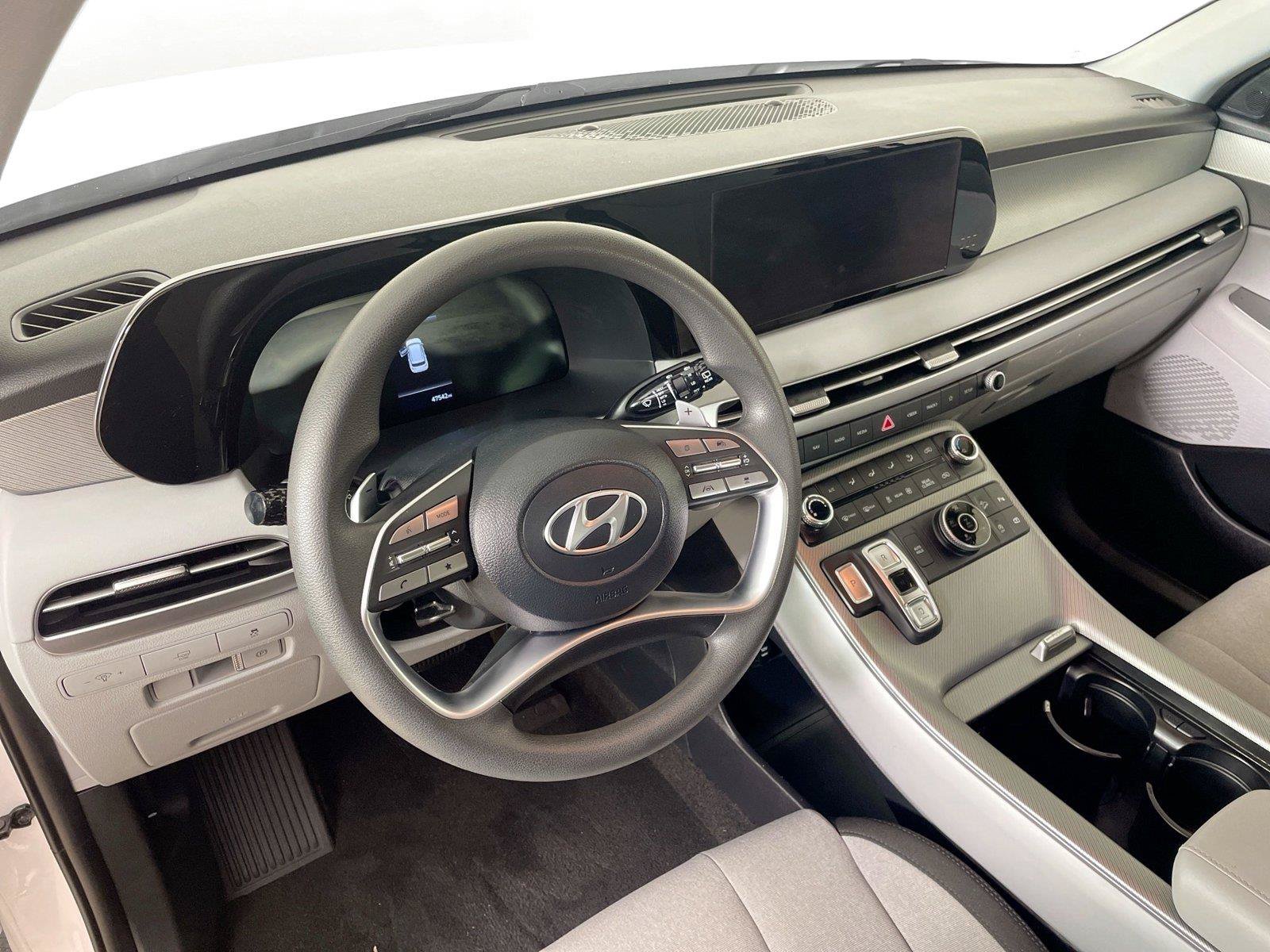 Used 2023 Hyundai Palisade SE AWD/4WD image 22