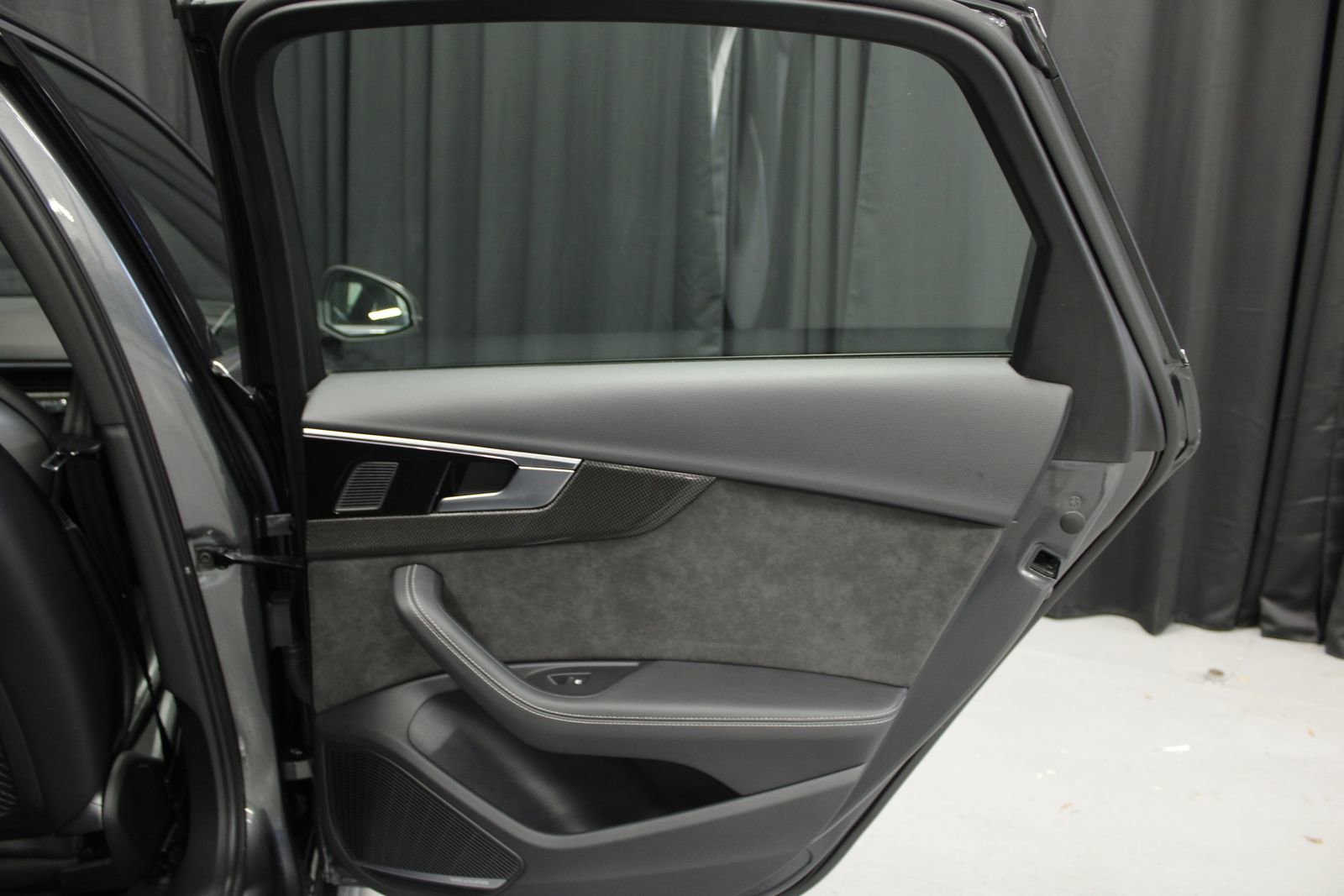 Used 2021 Audi S4 Prestige w/ Prestige Package image 26