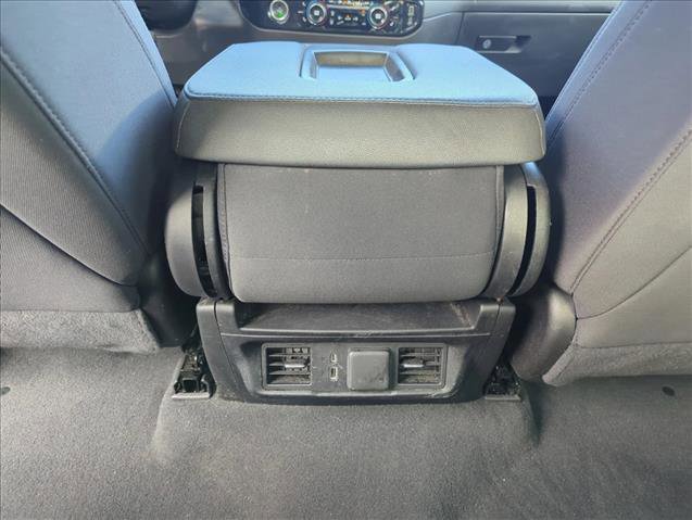 Used 2023 Chevrolet Silverado 1500 LT image 20