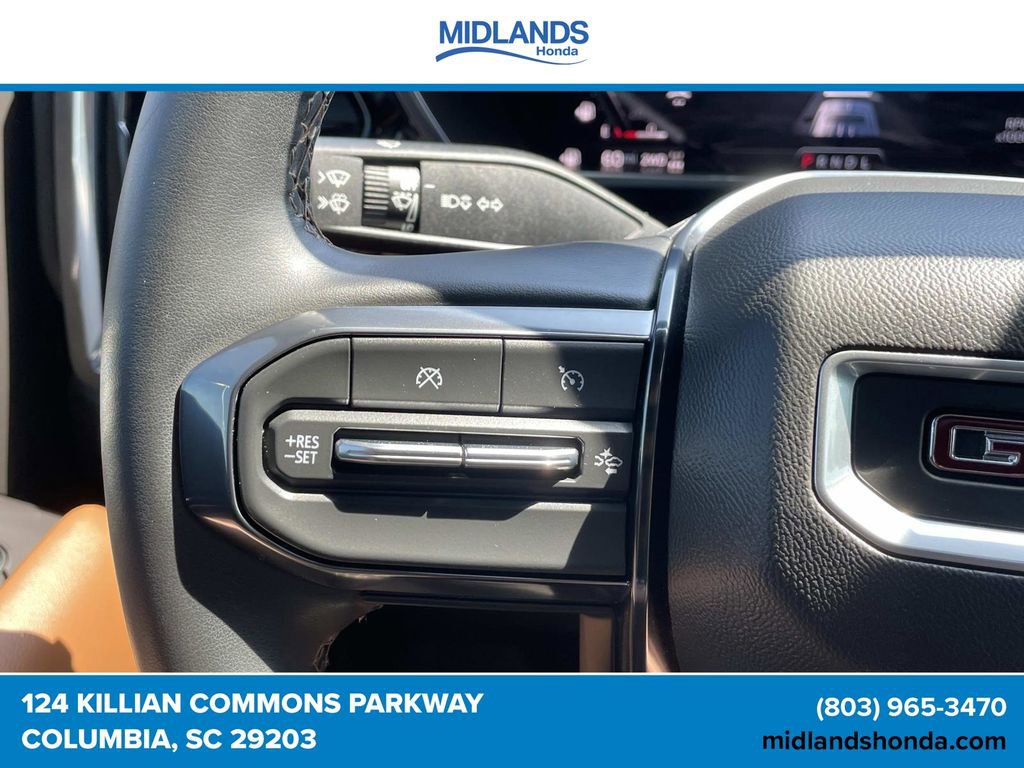 Used 2024 GMC Canyon AT4 w/ Technology Package AWD/4WD image 21