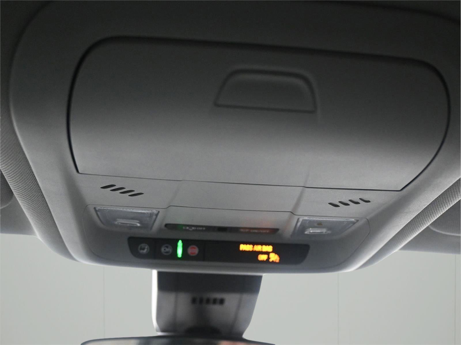 Used 2022 Chevrolet Equinox LT image 18