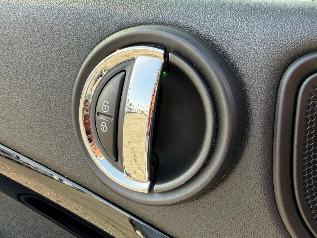 Used 2022 MINI Cooper Countryman image 38