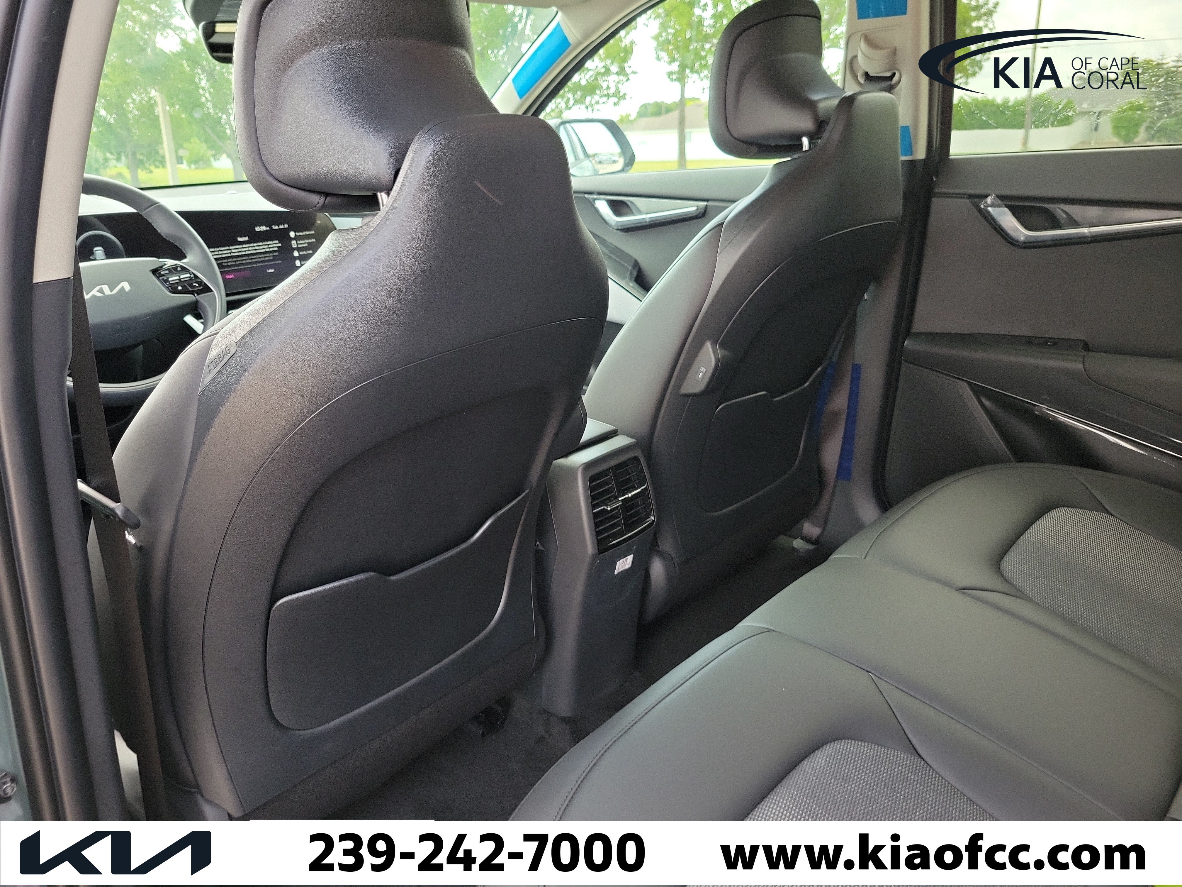New 2026 Kia Niro Wind FWD image 13
