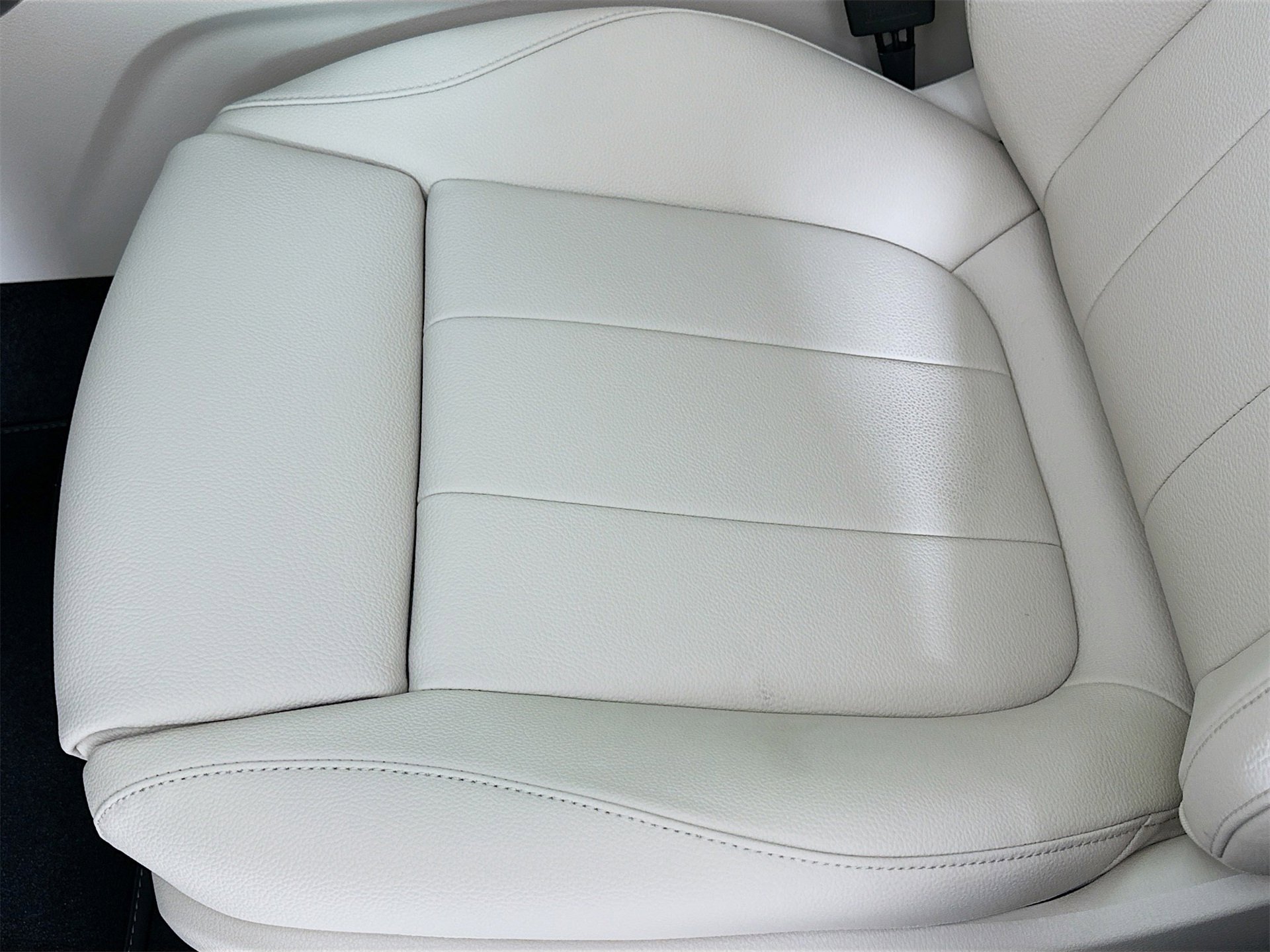 New 2026 Mercedes-Benz GLB 250 image 19