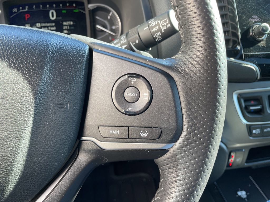 Used 2025 Honda Passport EX-L image 27