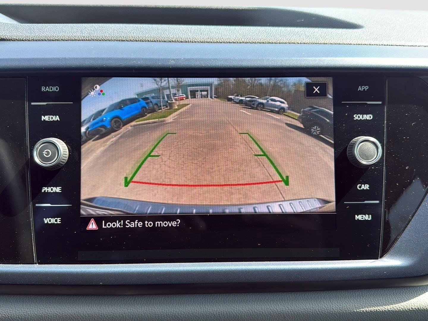 Used 2023 Volkswagen Taos SE image 26