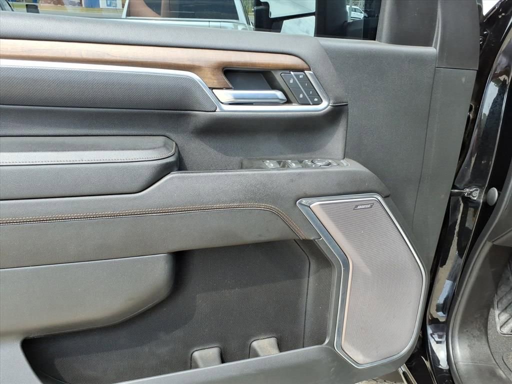 Used 2024 Chevrolet Silverado 3500 High Country w/ High Country Premium Package AWD/4WD image 18