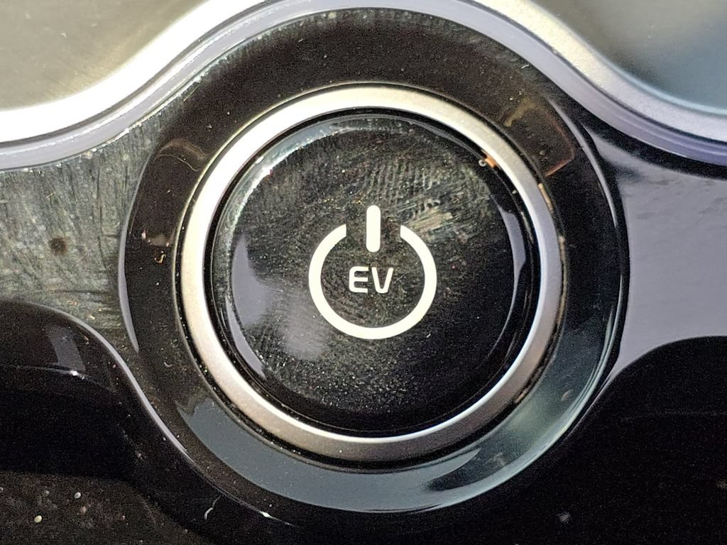 Used 2024 Kia EV6 GT AWD/4WD image 36