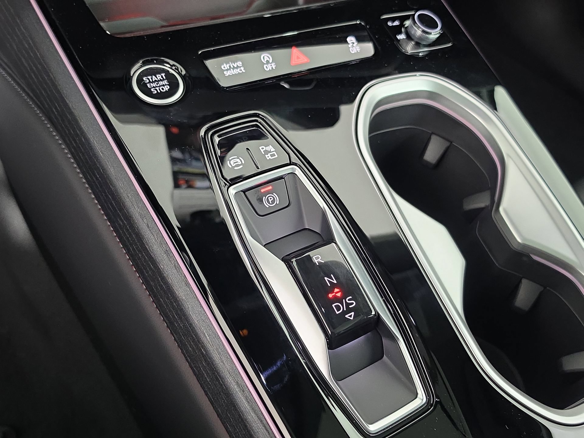 New 2026 Audi A6 Prestige AWD/4WD image 33