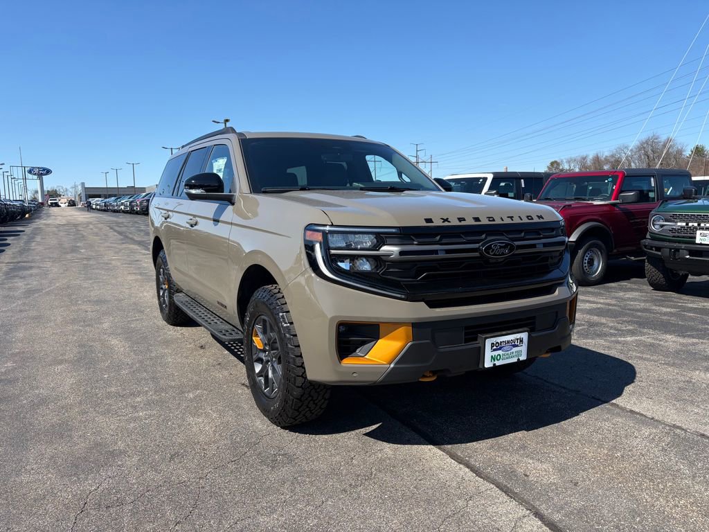 New 2026 Ford Expedition Tremor image 24