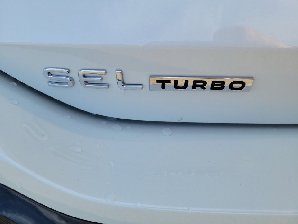 New 2026 Volkswagen Tiguan SEL R-Line image 14