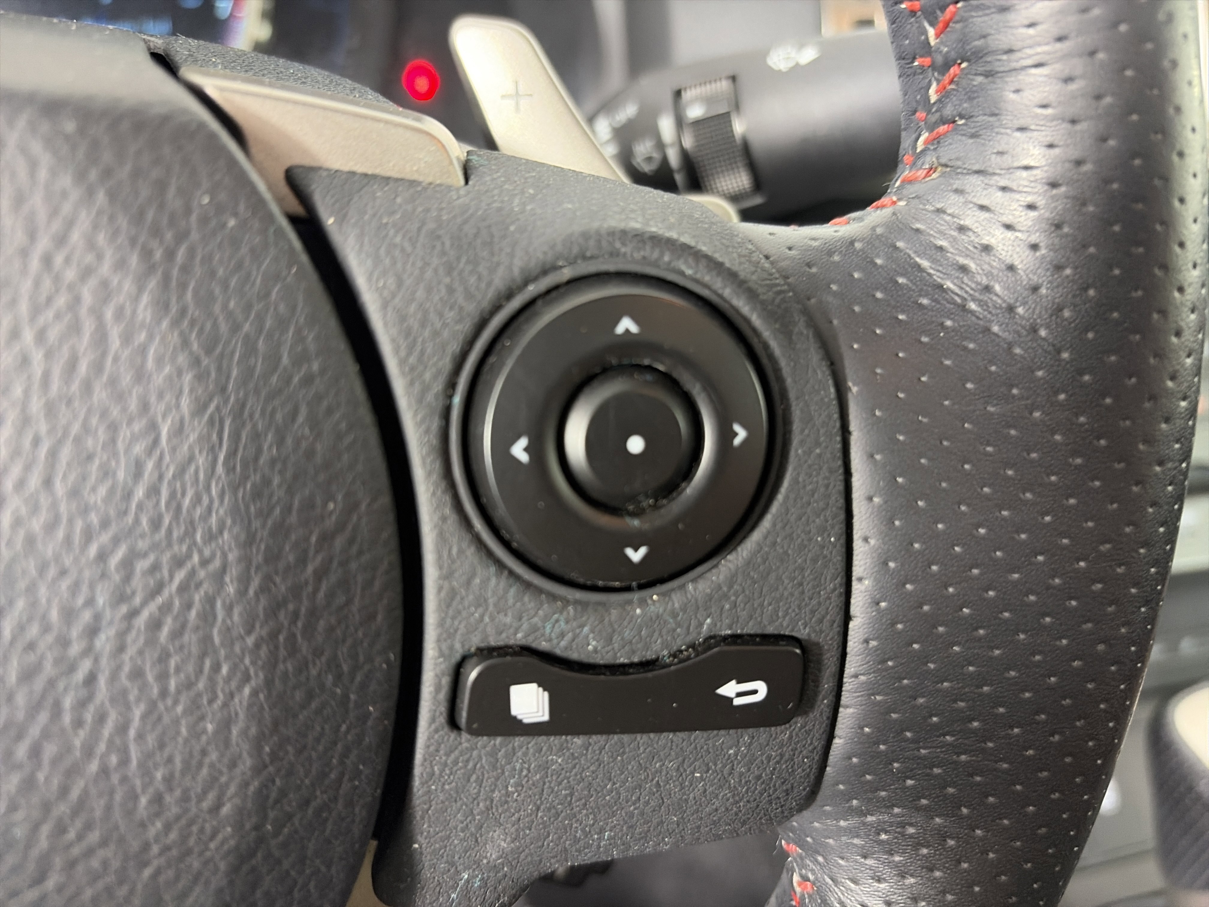 Used 2015 Lexus IS 350 AWD w/ F-Sport Package image 33