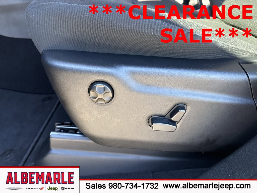 Used 2026 Dodge Durango GT w/ Blacktop Package image 15