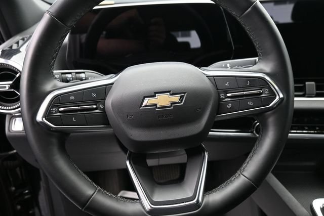 Used 2025 Chevrolet Equinox LT FWD image 37