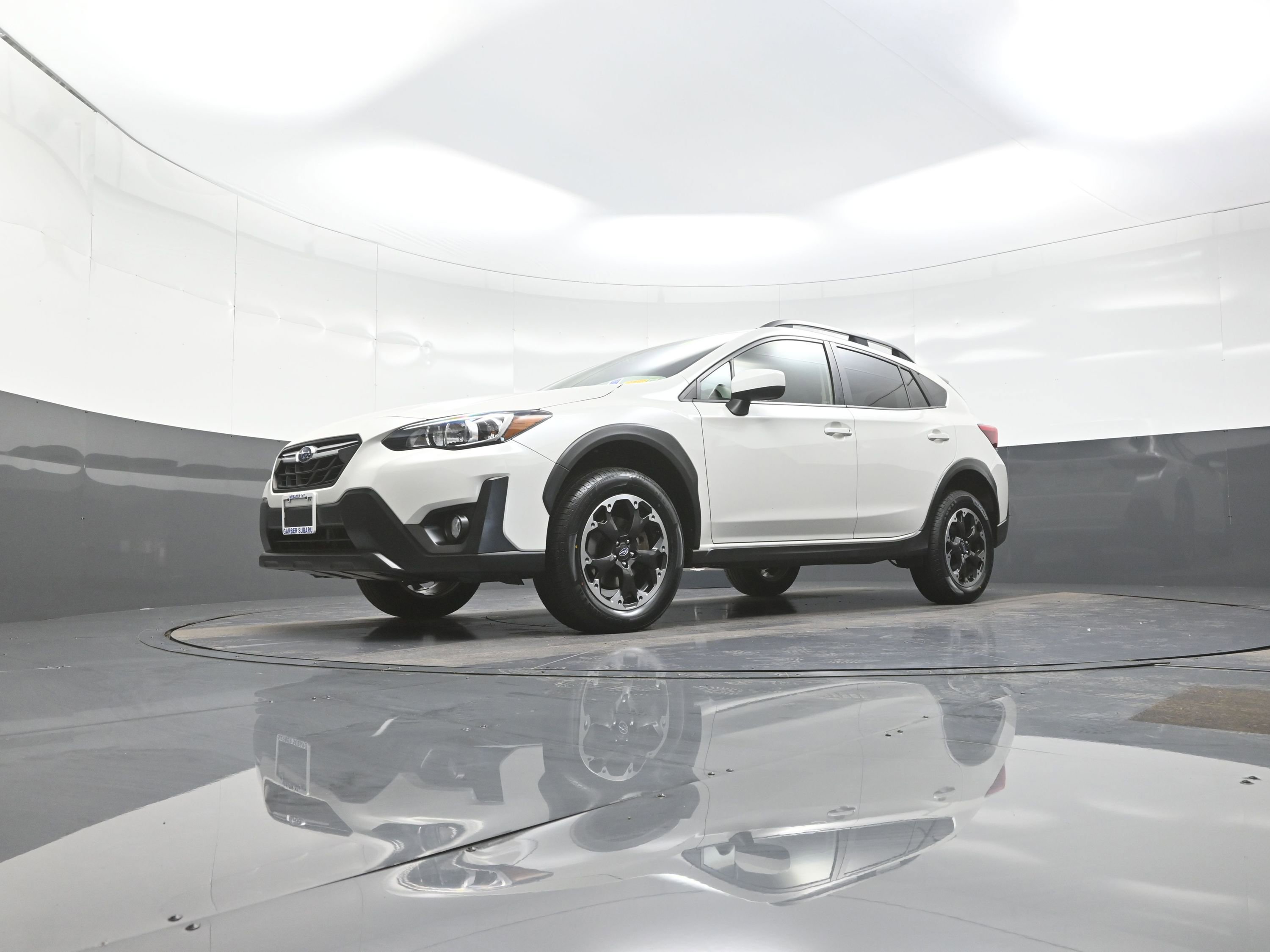 Used 2023 Subaru Crosstrek 2.0i Premium AWD/4WD image 11