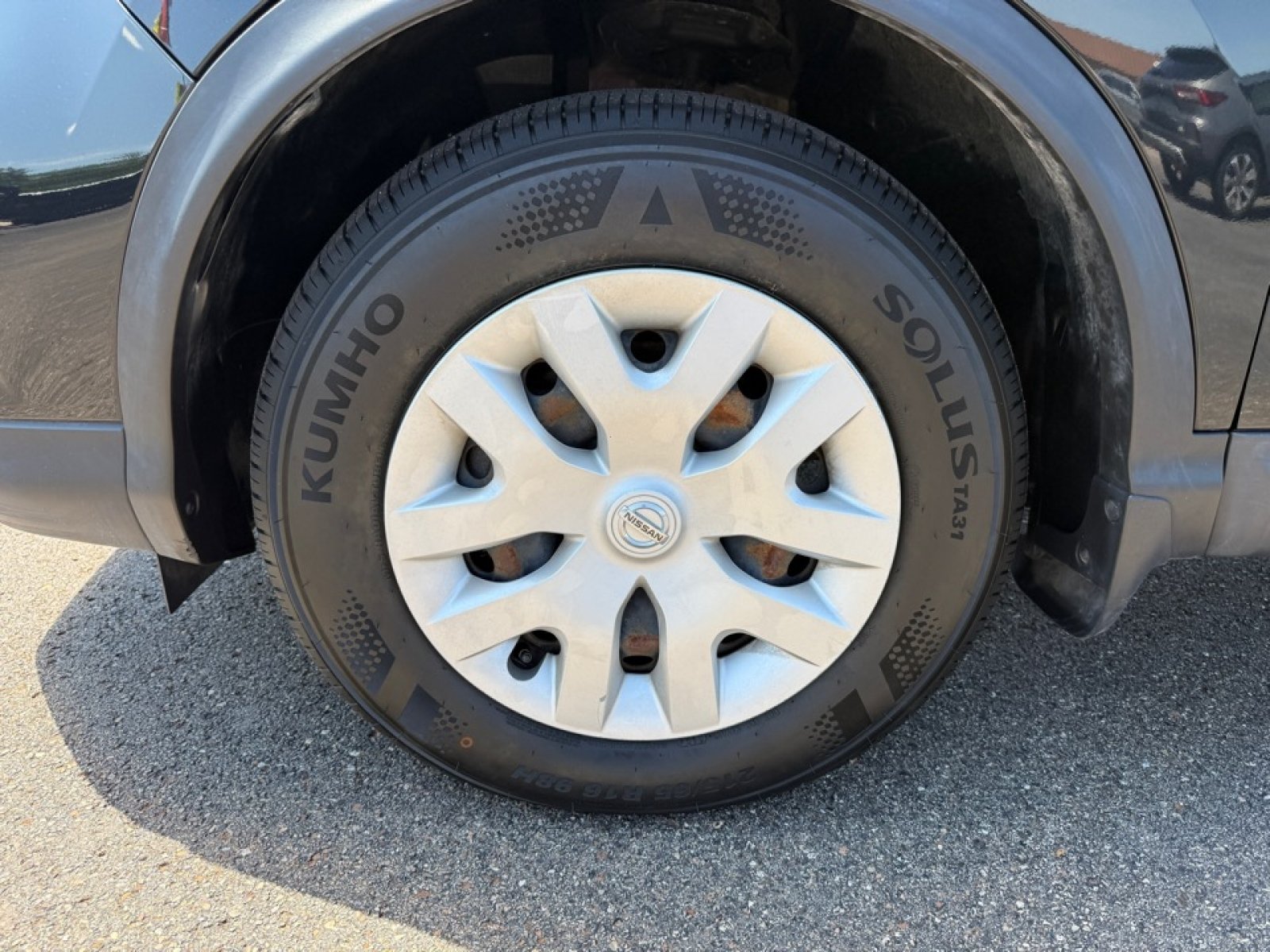 Used 2020 Nissan Rogue Sport S AWD/4WD image 36