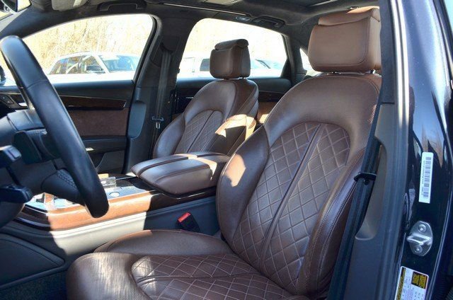 Used 2016 Audi A8 L 4.0T w/ Driver Assistance Package image 18