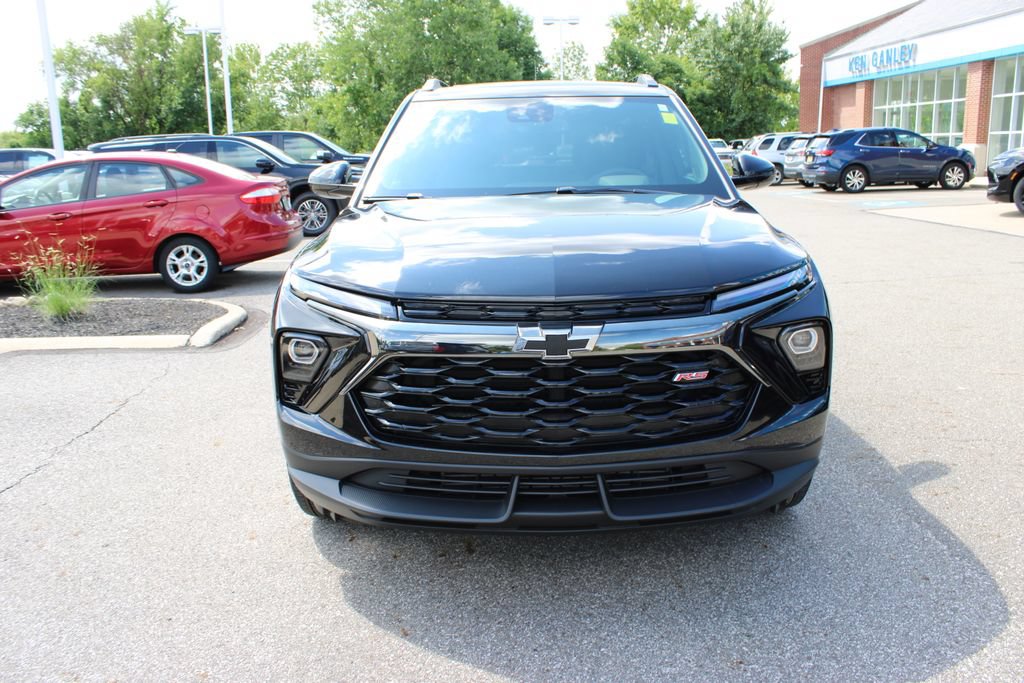 Used 2024 Chevrolet TrailBlazer RS w/ Convenience Package AWD/4WD image 5