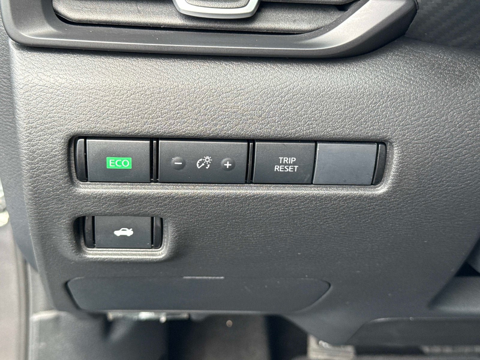 Certified 2024 Nissan Sentra S FWD image 29