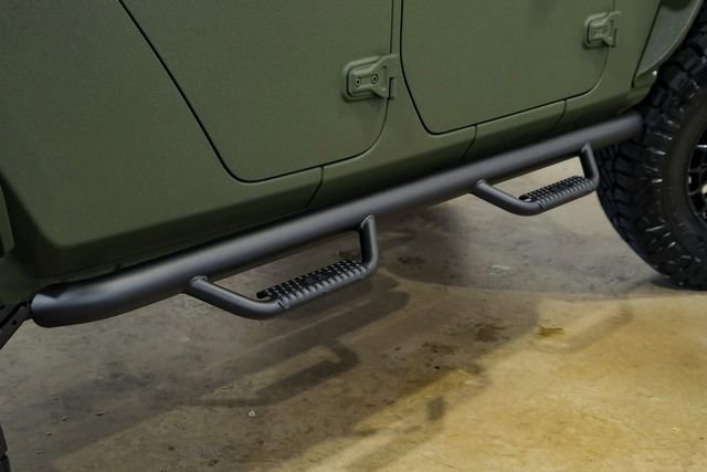 Used 2025 Jeep Gladiator Sport AWD/4WD image 41