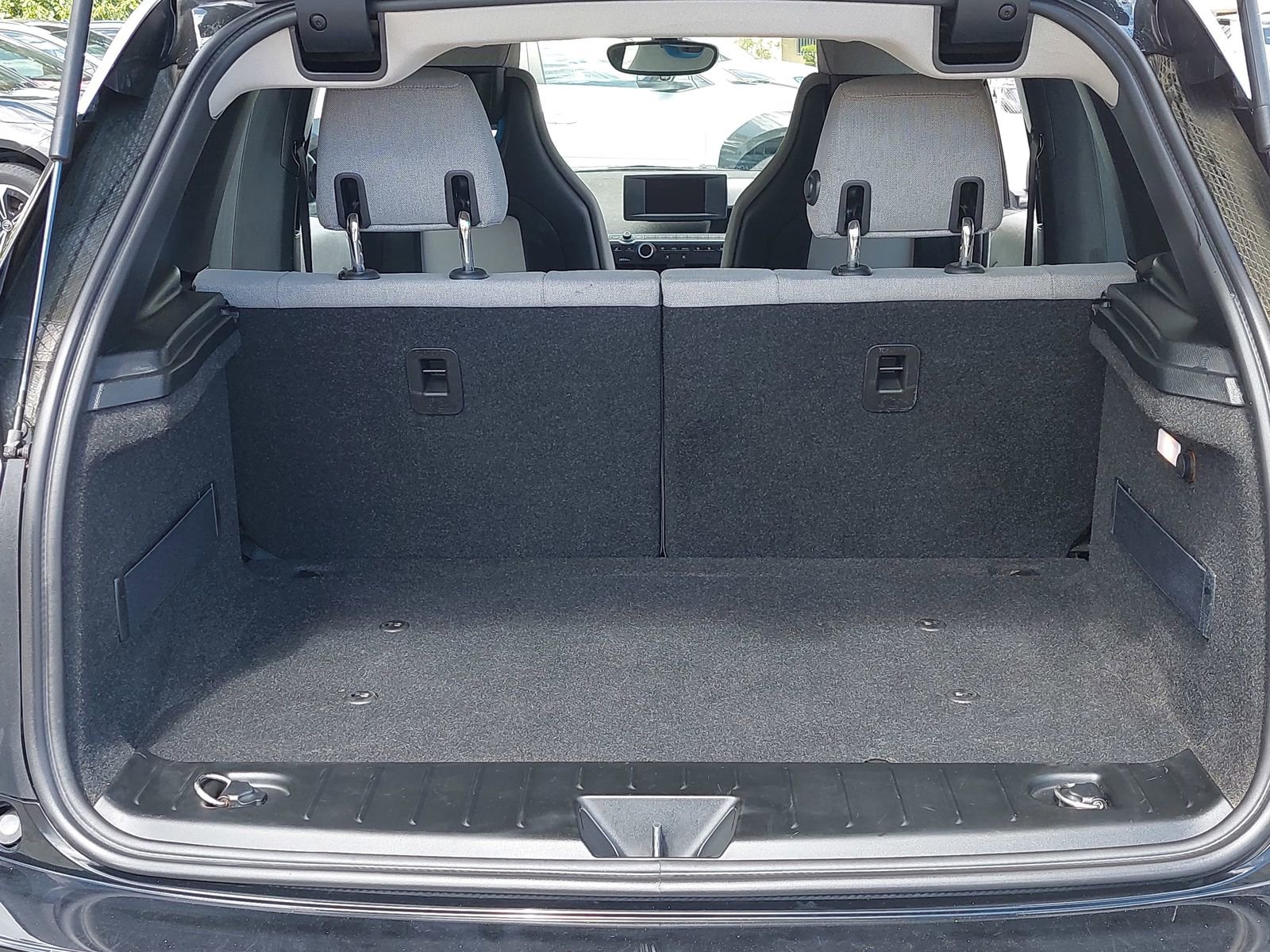 Used 2014 BMW i3 image 12