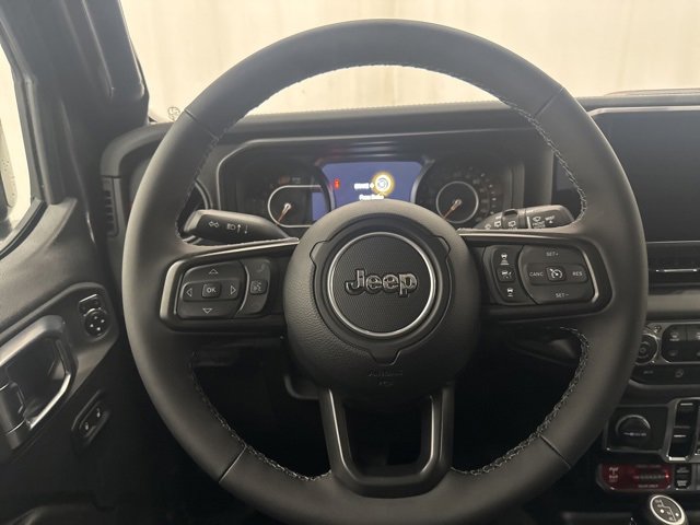 New 2025 Jeep Wrangler Unlimited Rubicon image 9