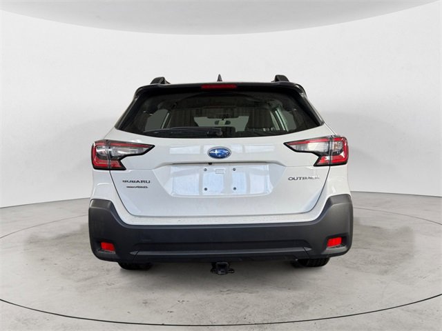 Used 2025 Subaru Outback image 4