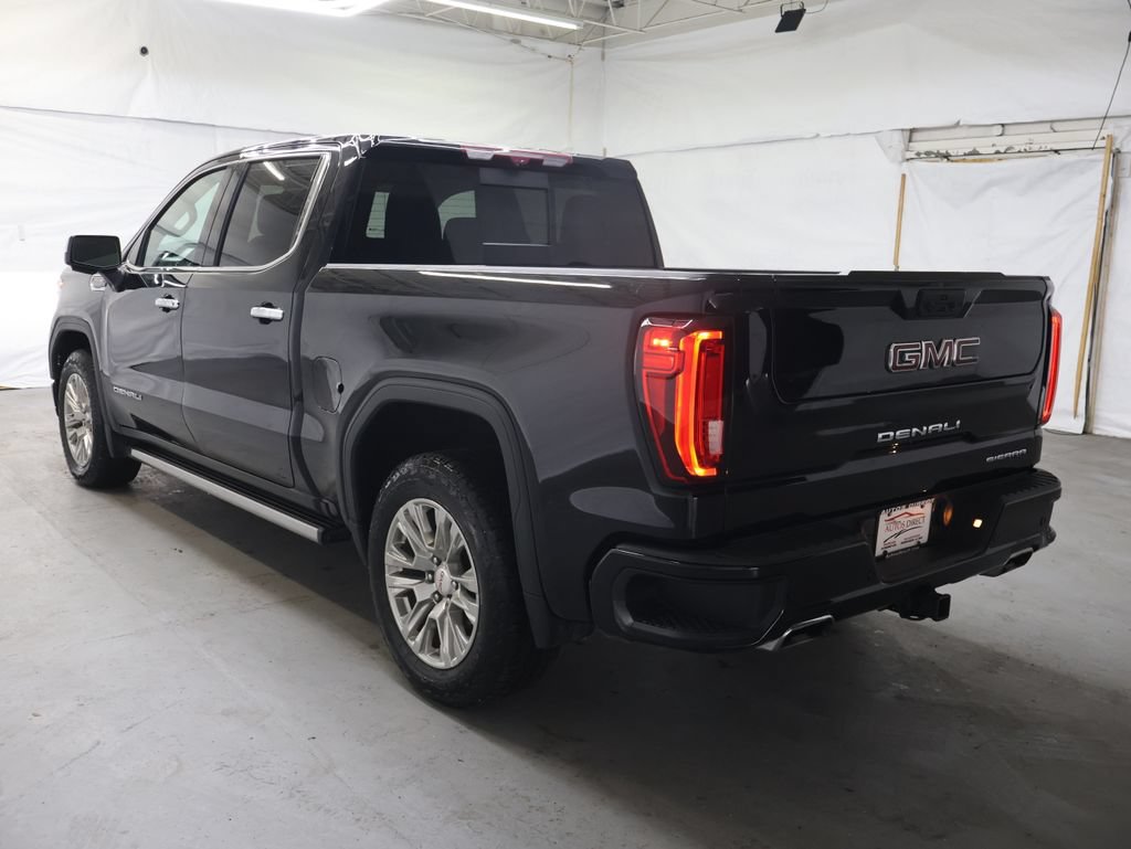 Used 2024 GMC Sierra 1500 Denali w/ Technology Package AWD/4WD image 5