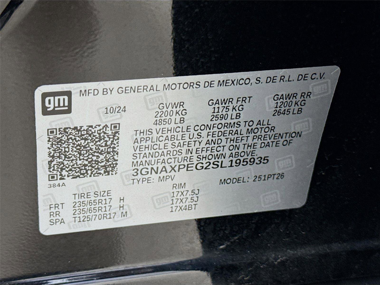 Used 2025 Chevrolet Equinox LT AWD/4WD image 23