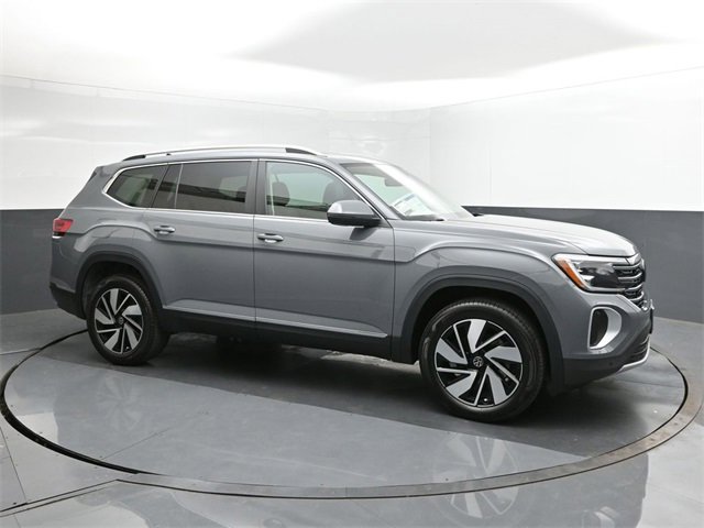 New 2025 Volkswagen Atlas SEL image 17