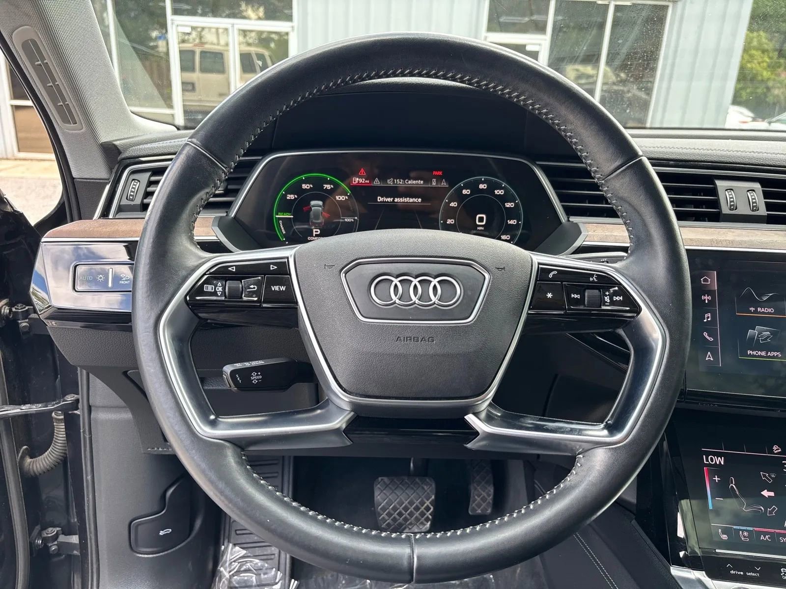 Used 2019 Audi e-tron Premium Plus image 16