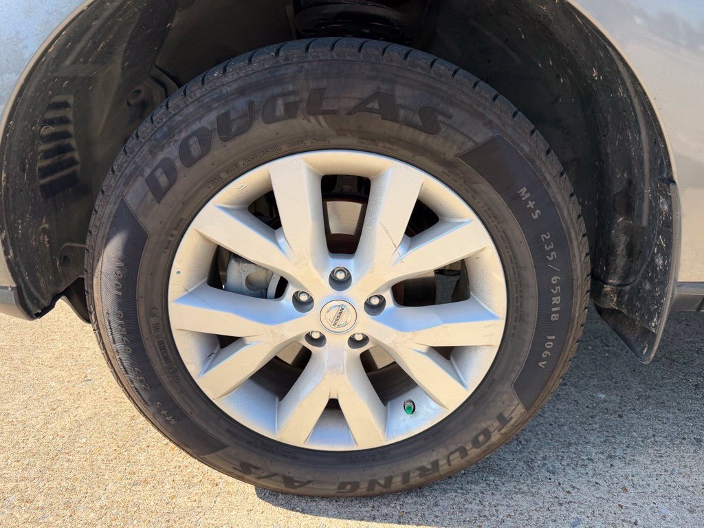 Used 2014 Nissan Murano S FWD image 4