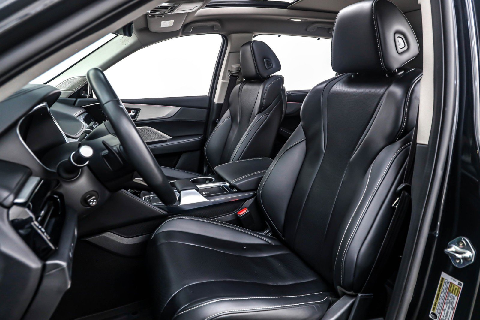 Used 2023 Acura MDX FWD w/ Technology Package image 16