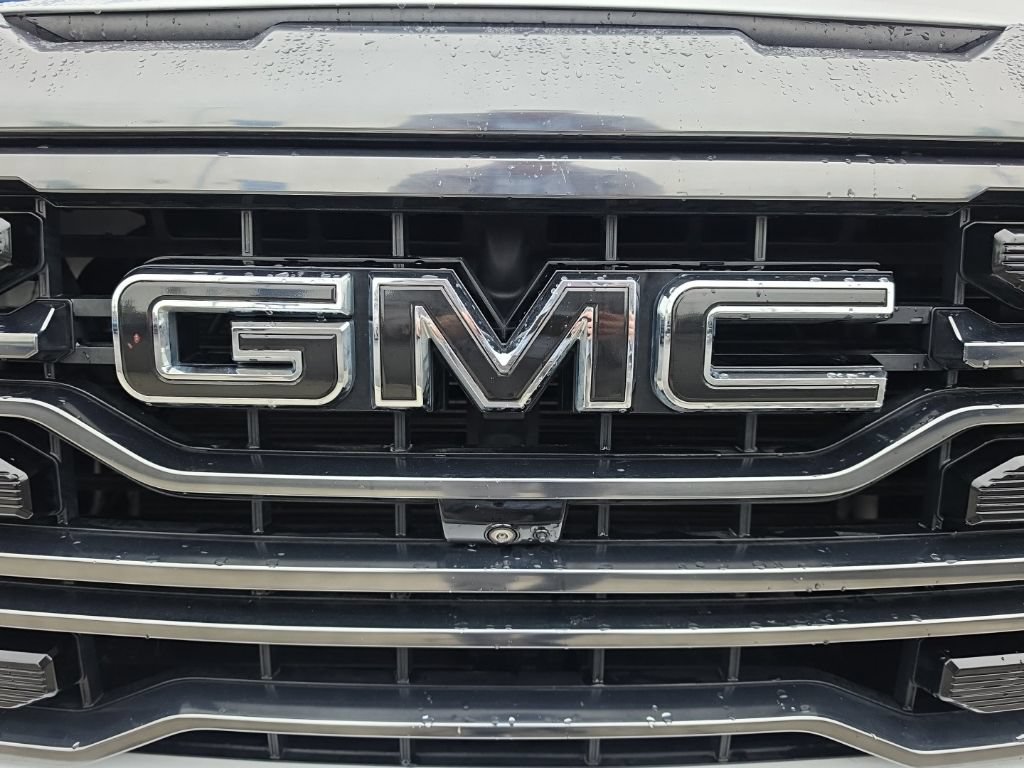 Used 2023 GMC Sierra 1500 AT4 w/ Technology Package AWD/4WD image 36