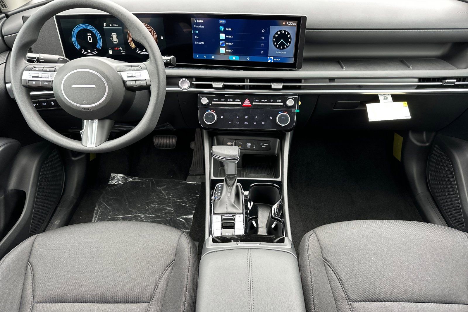 New 2025 Hyundai Tucson SEL image 12