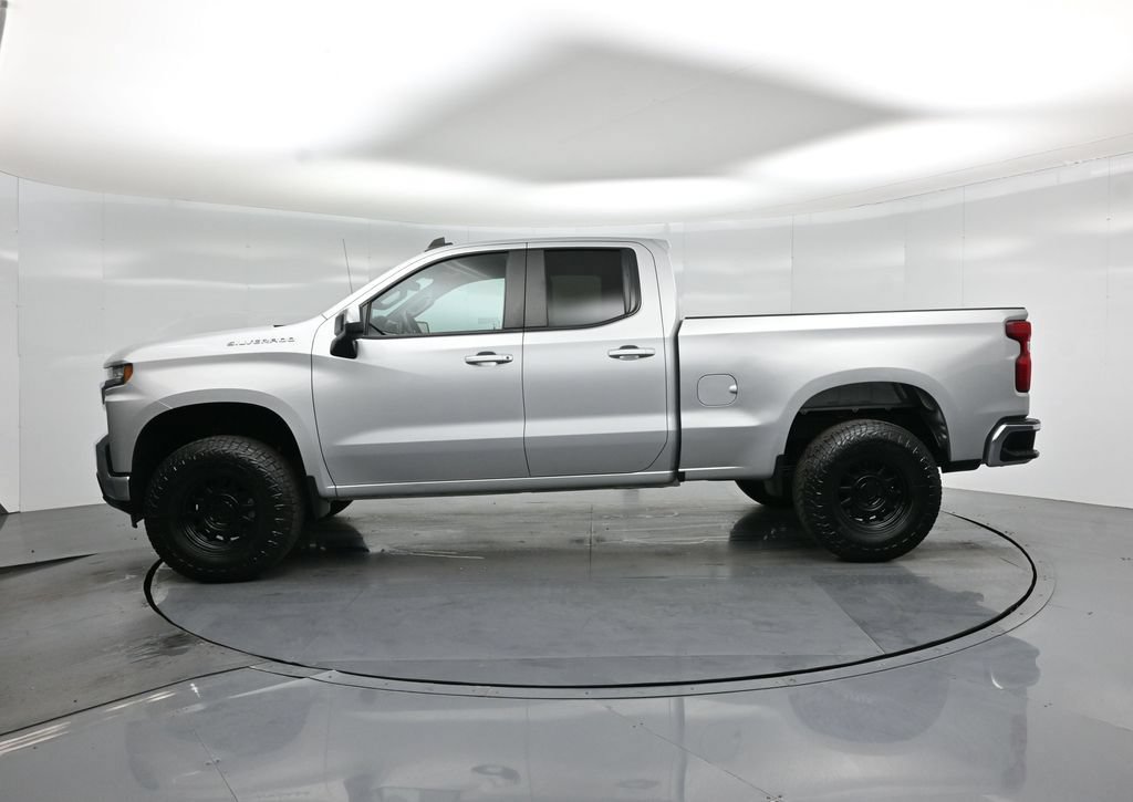 Used 2020 Chevrolet Silverado 1500 LT w/ Trailering Package AWD/4WD image 22