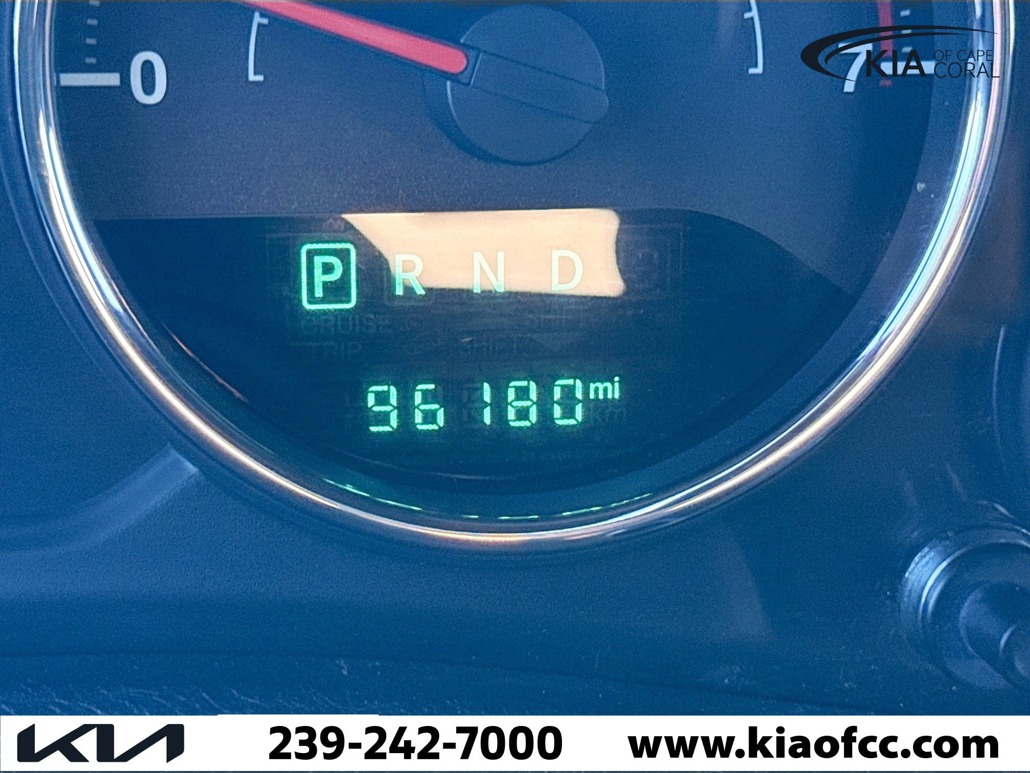 Used 2017 Jeep Wrangler Unlimited Sahara w/ Connectivity Group image 35