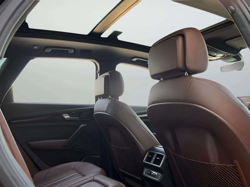 Used 2019 Audi Q5 2.0T Premium w/ Convenience Package image 14