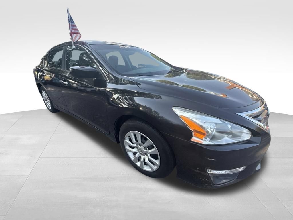 Used 2015 Nissan Altima 2.5 S FWD image 9