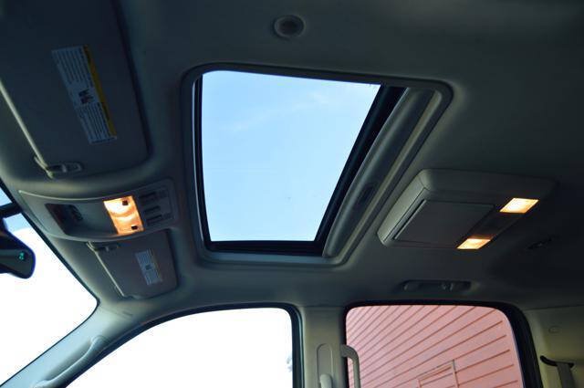 Used 2008 GMC Yukon XL Denali AWD/4WD image 53