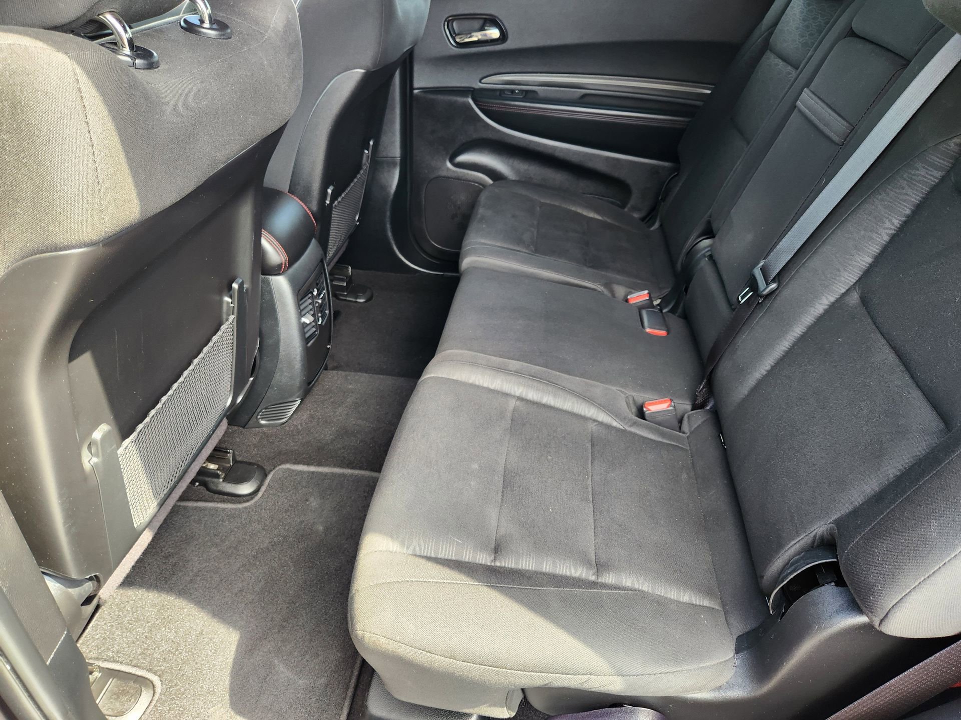 Used 2025 Dodge Durango GT RWD image 25