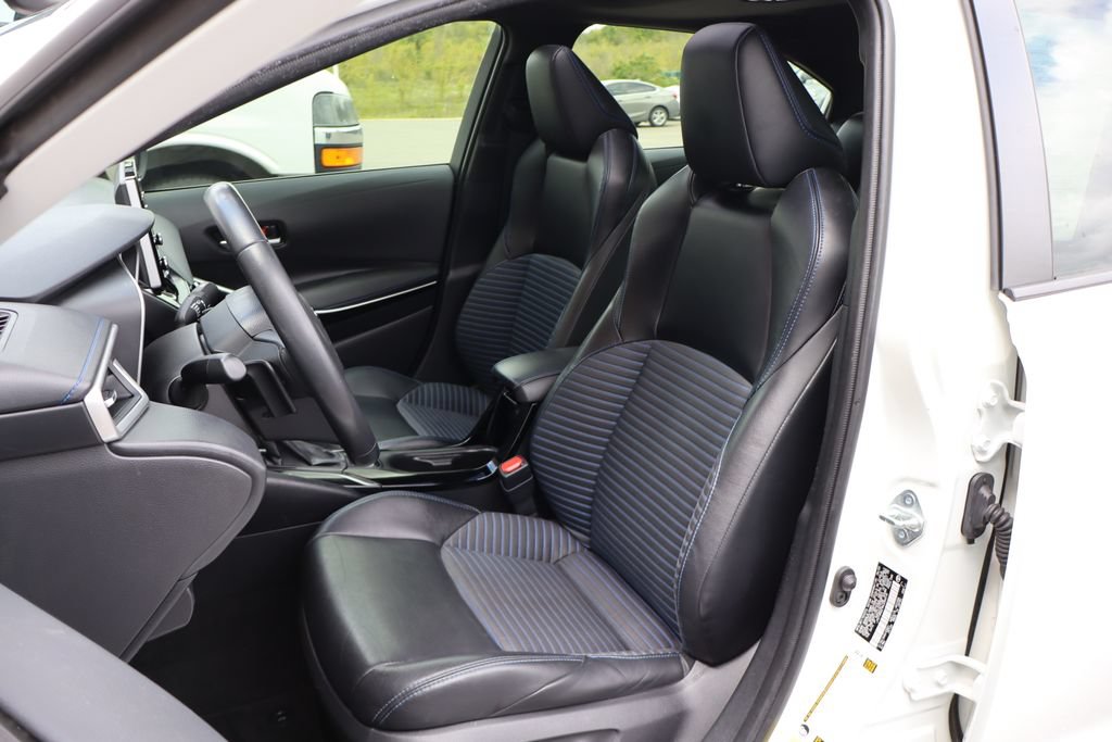Used 2021 Toyota Corolla XSE FWD image 10