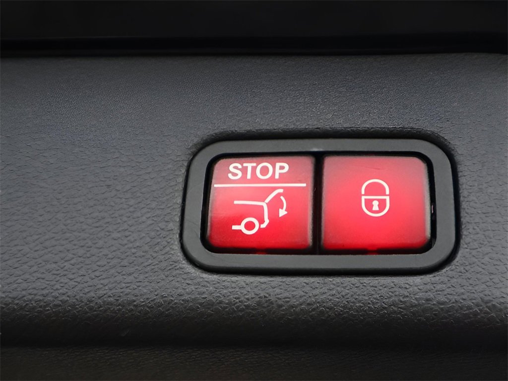 Used 2016 Mercedes-Benz GLE 300d 4MATIC image 18