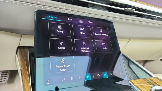 Used 2025 Cadillac Escalade Sport Platinum w/ LPO, Floor Liner Package image 56