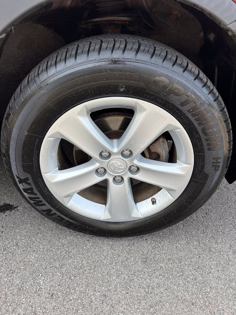 Used 2014 Toyota RAV4 XLE AWD/4WD image 8