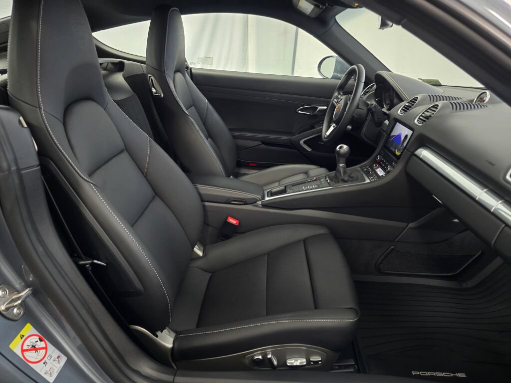 Certified 2025 Porsche 718 Cayman RWD image 26